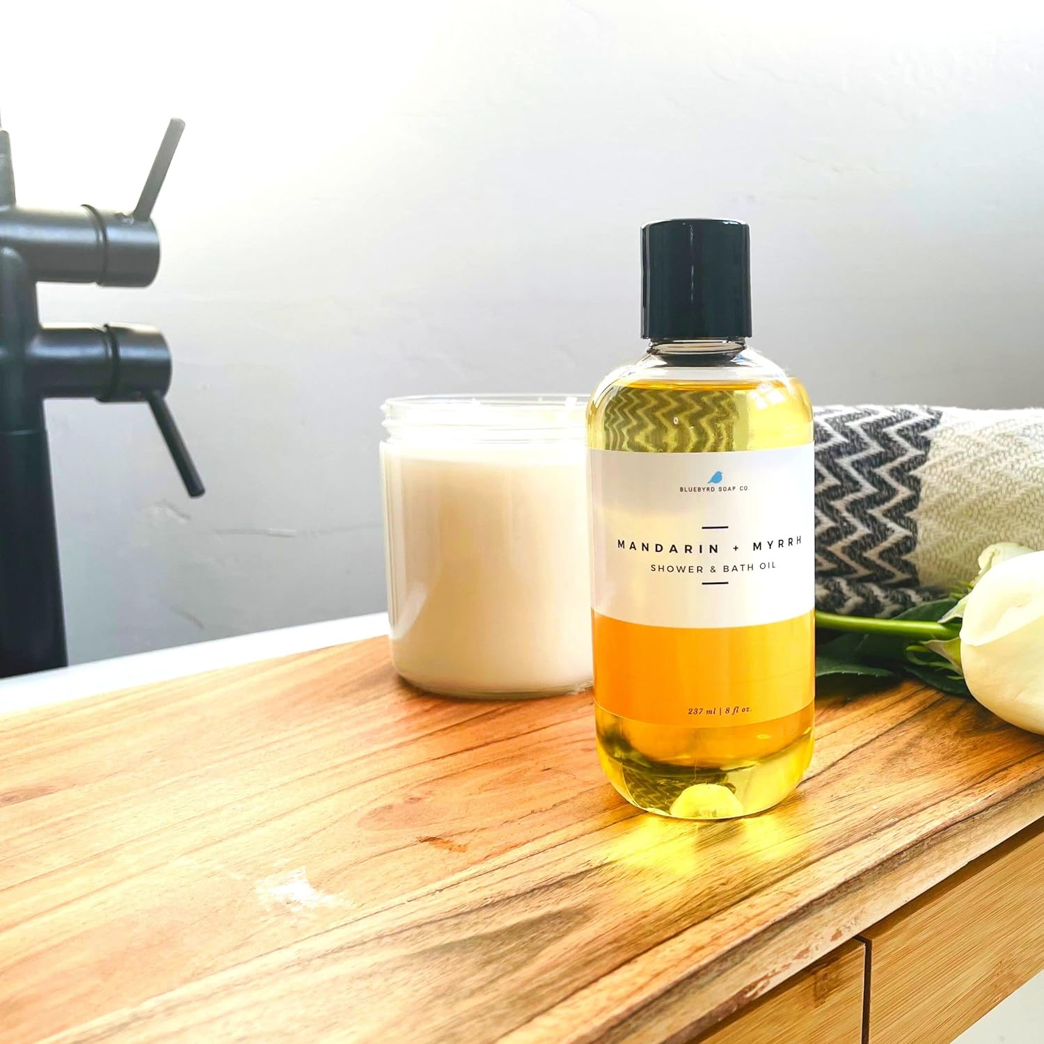 Bluebyrd Soap - White Tea Shower Oil & Bath Oil | Hydrating Plant Based Oils for Bath & Shower | Natural Body Oil Moisturizer | Revitalizing Clean Beauty Bath Oil (White Tea)