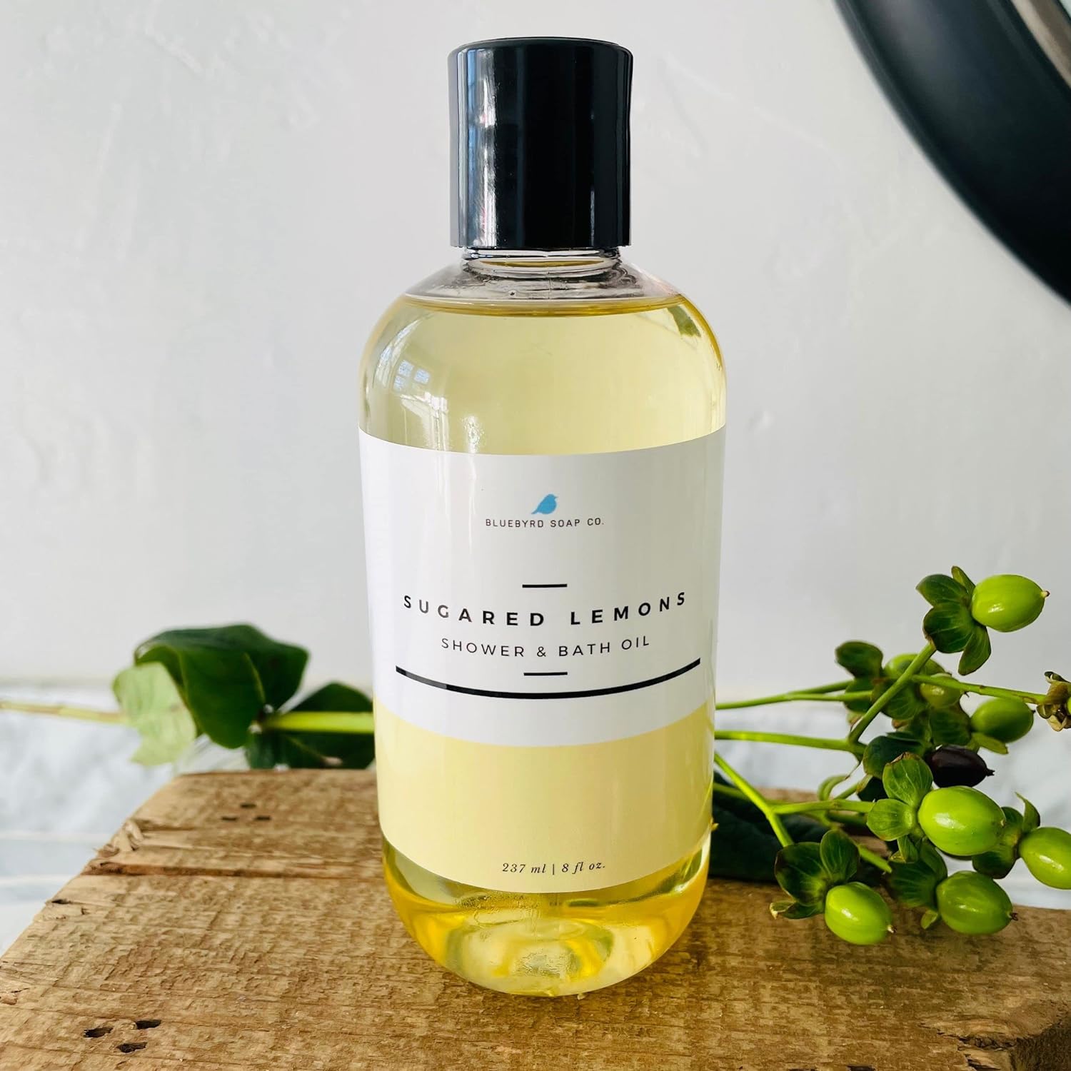 Bluebyrd Soap - White Tea Shower Oil & Bath Oil | Hydrating Plant Based Oils for Bath & Shower | Natural Body Oil Moisturizer | Revitalizing Clean Beauty Bath Oil (White Tea)