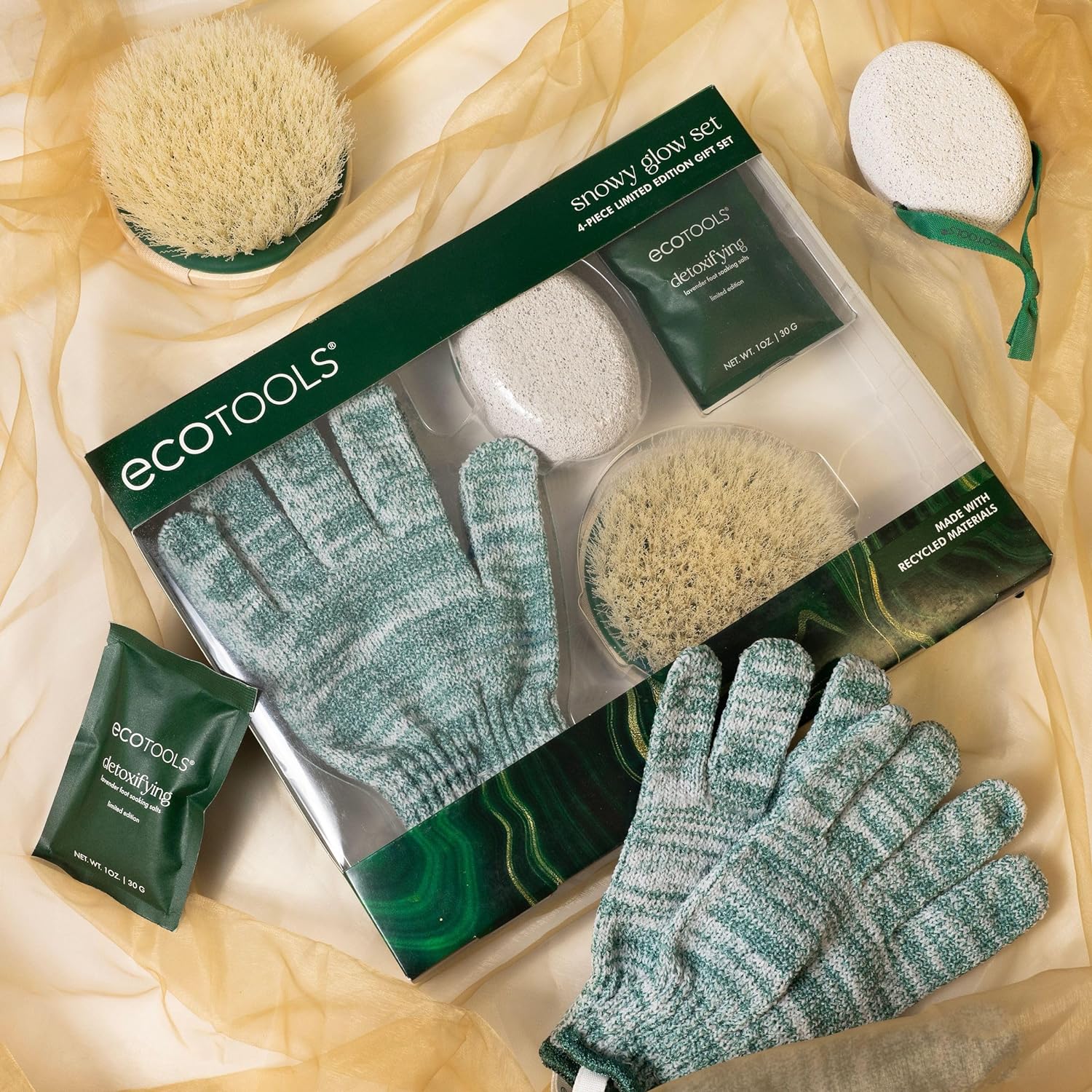 EcoTools Dry Body Brush, for Post Shower & Bath Skincare Routine, Removes Dirt & Promotes Blood Circulation, Helps Reduce Appearance of Cellulite, Eco-Friendly, Vegan & Cruelty-Free, 1 Count